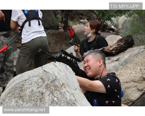 南京攀岩队的默契配合与挑战精神探秘之旅