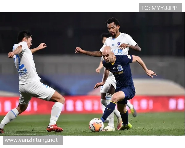 南京足球队实力引发热议球迷对球队表现的不同看法与争论