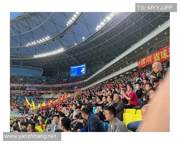 西安足球队灵活性引发热议球迷对战术调整的不同看法