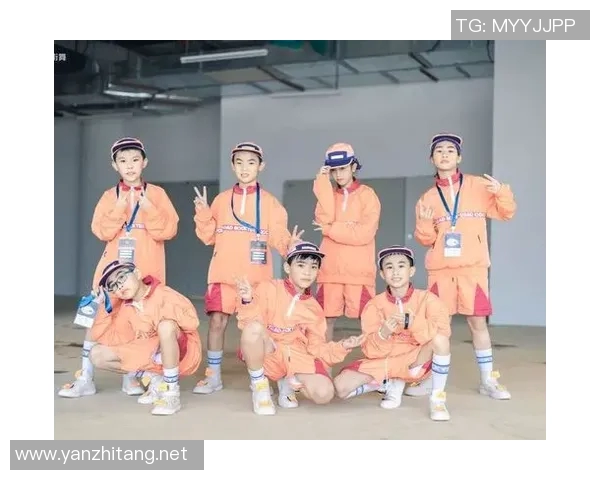 北京街舞队的默契配合与团队精神探讨